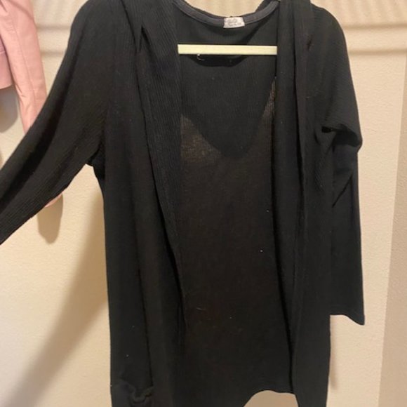 John Galt / Brandy Melville Cardigan Sweatshirt Cover-up - Picture 3 of 3